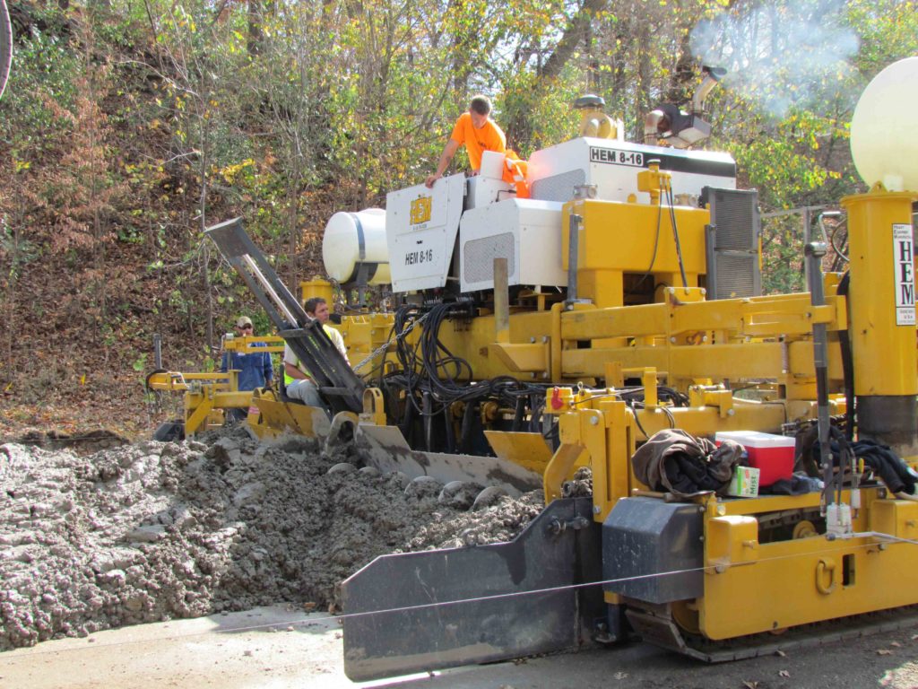 Διαστρωτήρας σκυροδέματος ολισθένοντος ξυλότυπου